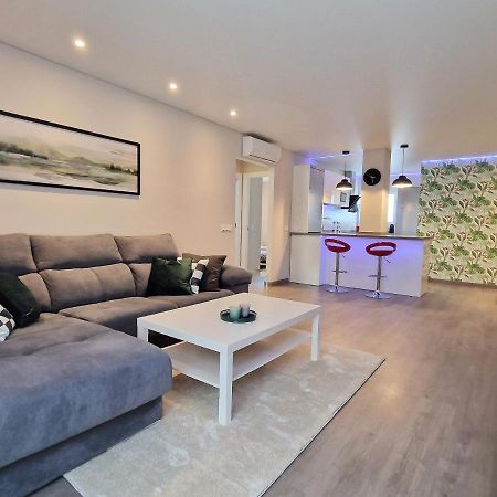 Emerald Apartment - Spacious Modern 2 Bedroom Benalmadena Ngoại thất bức ảnh