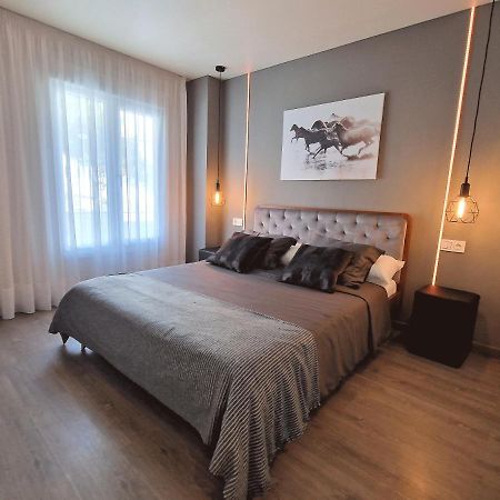 Emerald Apartment - Spacious Modern 2 Bedroom Benalmadena Ngoại thất bức ảnh