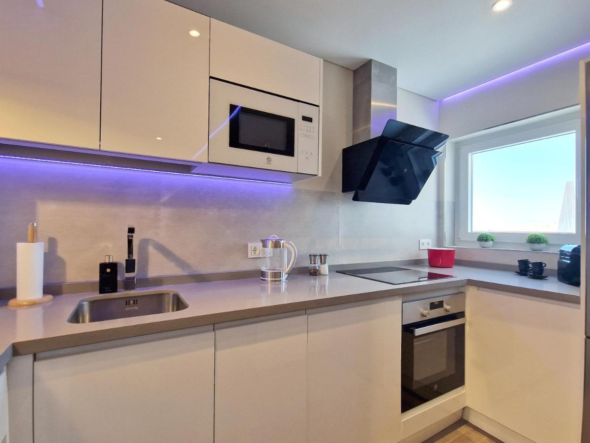 Emerald Apartment - Spacious Modern 2 Bedroom Benalmadena Ngoại thất bức ảnh